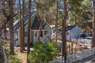 364 Leonard, Sugarloaf, CA 92386 - Photo 6