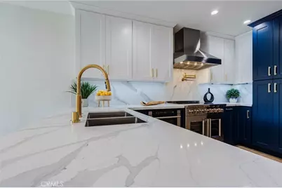 11919 Mayfield #2, Los Angeles, CA 90049 - Photo 2