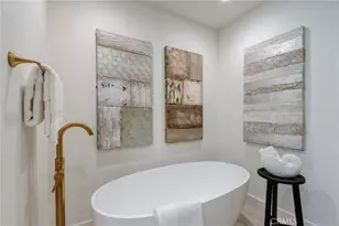 11919 Mayfield, Los Angeles, CA 90049 - Photo 50