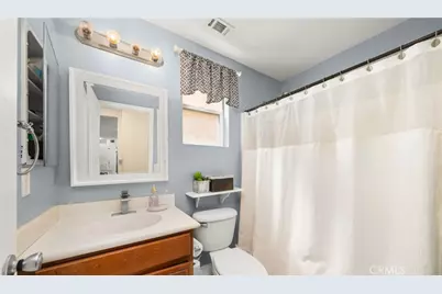 13607 Mayflower Street, Victorville, CA 92392 - Photo 32