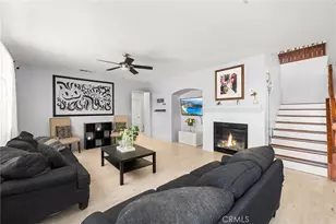 13607 Mayflower St, Victorville, CA 92392 - Photo 8