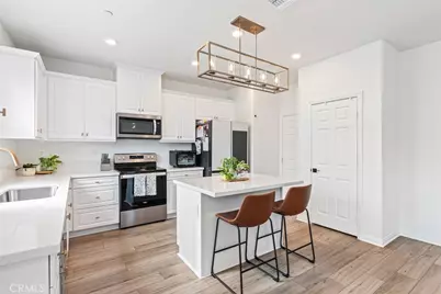 4836 Sicily, Lake Elsinore, CA 92530 - Photo 8