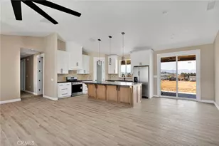 23771 Pala, Apple Valley, CA 92307 - Photo 16