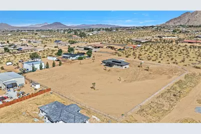 23771 Pala, Apple Valley, CA 92307 - Photo 52