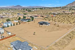 23771 Pala, Apple Valley, CA 92307 - Photo 52