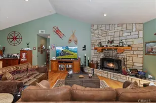 160 Birchwood, Lake Arrowhead, CA 92352 - Photo 6