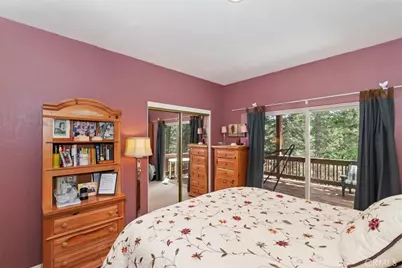 160 Birchwood, Lake Arrowhead, CA 92352 - Photo 32
