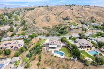 1910 Mesa View Lane, Redlands, CA 92373 - Photo 6