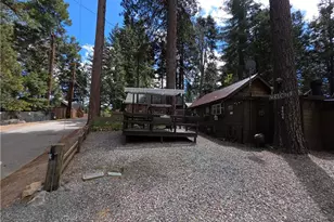 2606 Whispering Pines Way, Running Springs, CA 92382 - Photo 2