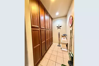 3895 American Elm Road, San Bernardino, CA 92407 - Photo 10