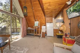 33075 Blue Bird Ln, Running Springs, CA 92382 - Photo 6