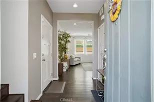 20040 Dampa Ln, Winnetka, CA 91306 - Photo 2