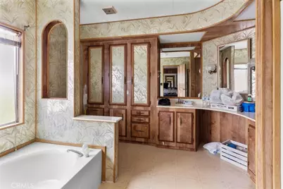 16222 Monterey, Huntington Beach, CA 92649 - Photo 24