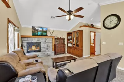 315 Fairway Drive, Lake Arrowhead, CA 92352 - Photo 4