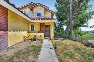 2820 Park Vista Dr, Rialto, CA 92376 - Photo 6