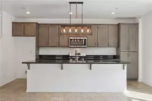 833 S Sumac Ln, Rialto, CA 92376 - Photo 1