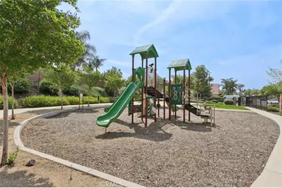 833 S Sumac Lane, Rialto, CA 92376 - Photo 48