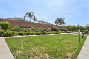 833 S Sumac Ln, Rialto, CA 92376 - Photo 42