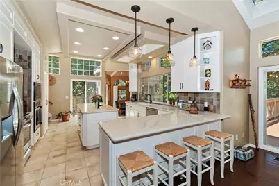 355 Cedar Ridge Drive, Lake Arrowhead, CA 92352 - Photo 18