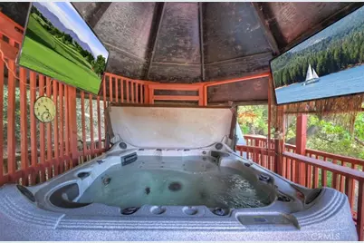 24288 Zurich Drive, Crestline, CA 92325 - Photo 36