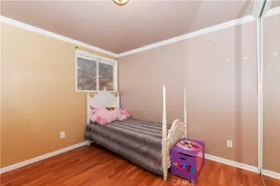 24288 Zurich Dr, Crestline, CA 92325 - Photo 12