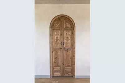 27463 Alpen, Lake Arrowhead, CA 92352 - Photo 14