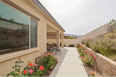 11976 Discovery Ct, Corona, CA 92883 - Photo 40