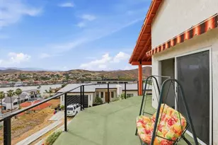 22636 Inspiration, Canyon Lake, CA 92587 - Photo 36