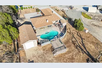 16465 Holcomb Way, Riverside, CA 92504 - Photo 48