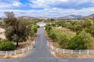 820 Santa Fe Highlands Dr, Ramona, CA 92065 - Photo 2