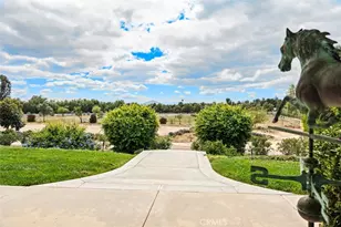 820 Santa Fe Highlands Dr, Ramona, CA 92065 - Photo 14