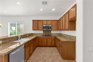 49568 Minelli, Indio, CA 92201 - Photo 8