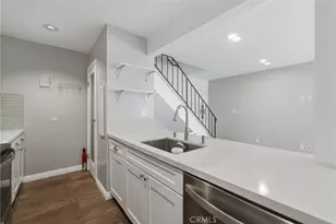 16713 Viewpoint Ln, Huntington Beach, CA 92647 - Photo 10