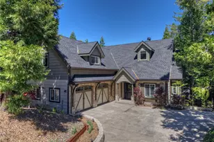 757 Nadelhorn Dr, Lake Arrowhead, CA 92352 - Photo 2
