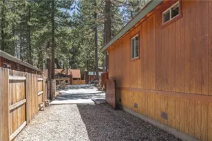 864 Jaybird, Big Bear Lake, CA 92315 - Photo 52