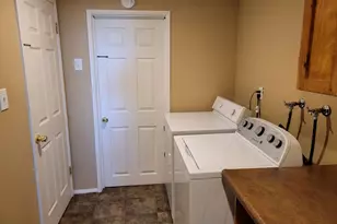 1962 Nob Hill, Running Springs, CA 92382 - Photo 18