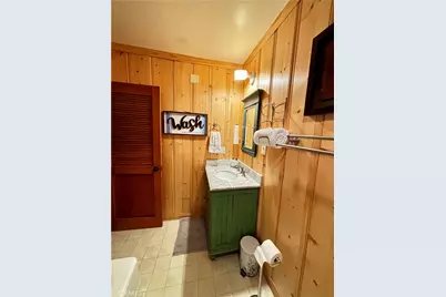 27048 State Highway 189, Blue Jay, CA 92317 - Photo 34