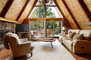 422 Pyramid, Lake Arrowhead, CA 92352 - Photo 2