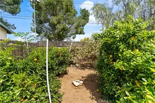 1965 Prince Albert, Riverside, CA 92507 - Photo 36