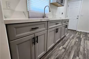 390 N 4th St, Colton, CA 92324 - Photo 10