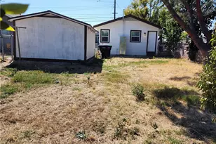 390 N 4th St, Colton, CA 92324 - Photo 22