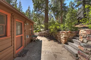 4 Lakeview Track, Fawnskin, CA 92333 - Photo 36