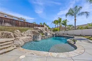 26089 Schafer Dr, Murrieta, CA 92563 - Photo 48
