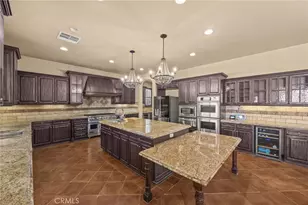 22260 Rosemary Canyon Ct, Corona, CA 92883 - Photo 20