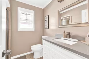 7117 Lugo, Paramount, CA 90723 - Photo 12