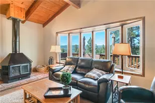 39576 Oakglen Rd, Fawnskin, CA 92333 - Photo 8