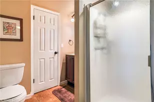 39576 Oakglen Rd, Fawnskin, CA 92333 - Photo 22