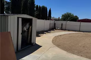 14151 Hillsborough, Victorville, CA 92392 - Photo 24