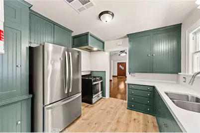 27257 Pacific, Highland, CA 92346 - Photo 16