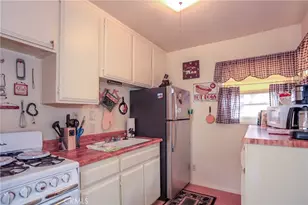 861 Santa Barbara, Sugarloaf, CA 92386 - Photo 8